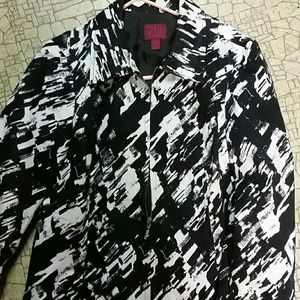 SALE❤💚Black and White 212 collection❤💚